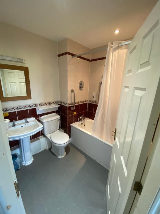 Ibis Budget Bromsgrove Ngoại thất bức ảnh