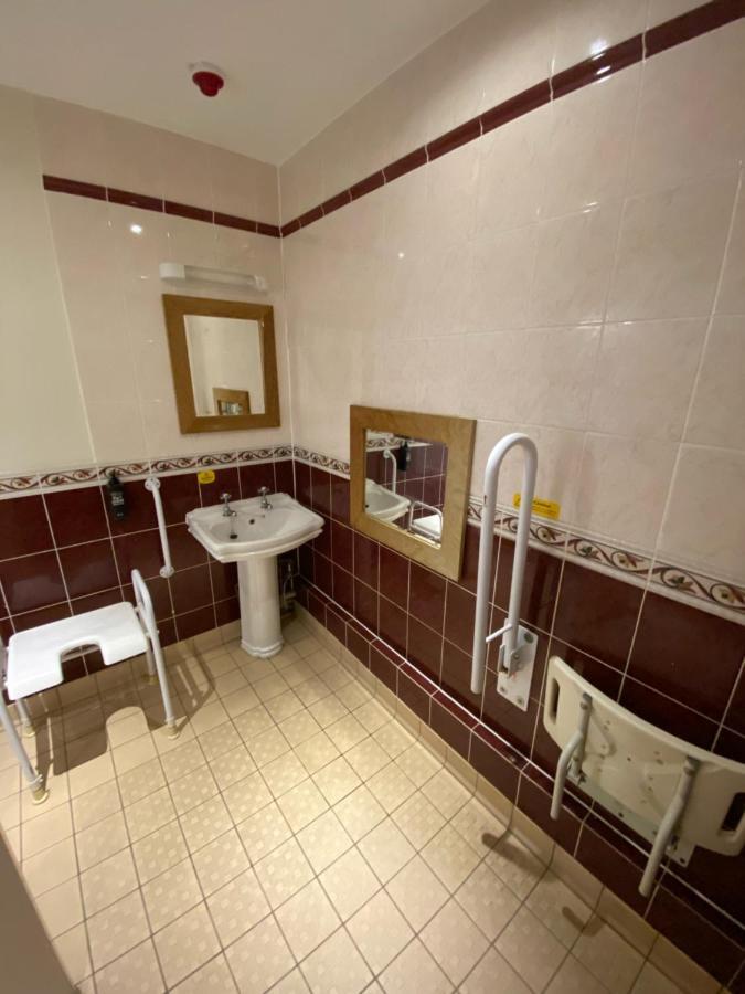 Ibis Budget Bromsgrove Ngoại thất bức ảnh