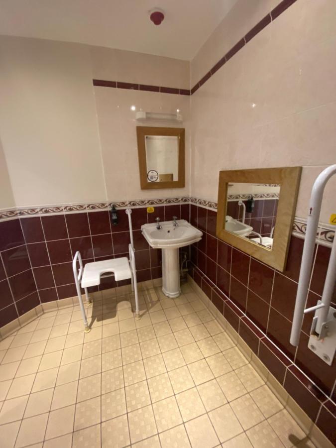 Ibis Budget Bromsgrove Ngoại thất bức ảnh
